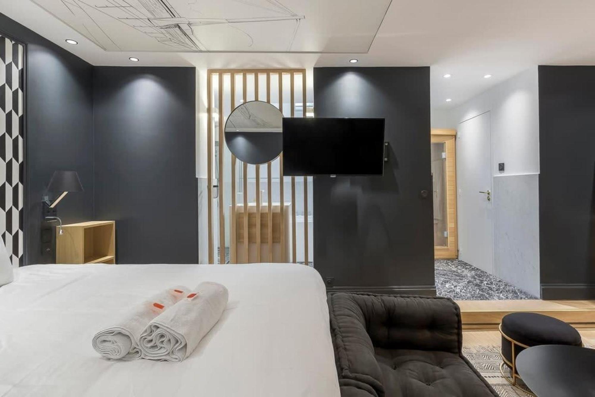 Victor Hugo Romantic Suite - Sauna Et Balneo Lyon Zewnętrze zdjęcie